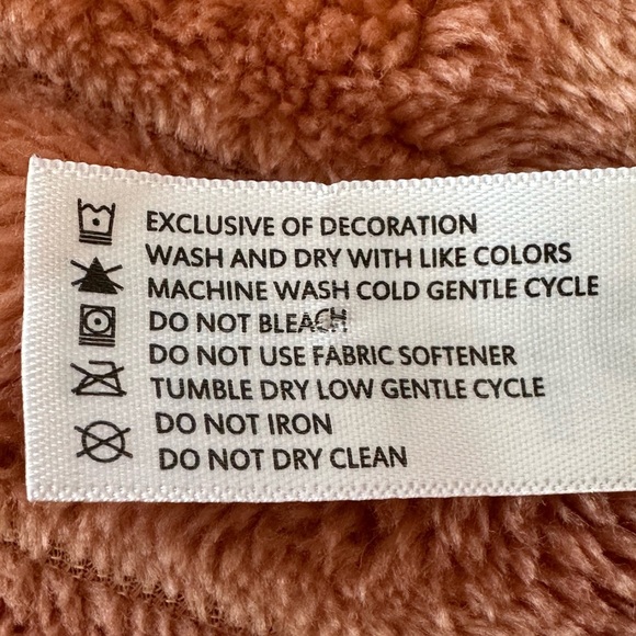 Green activewear ties in back top - Picture 5 of 5